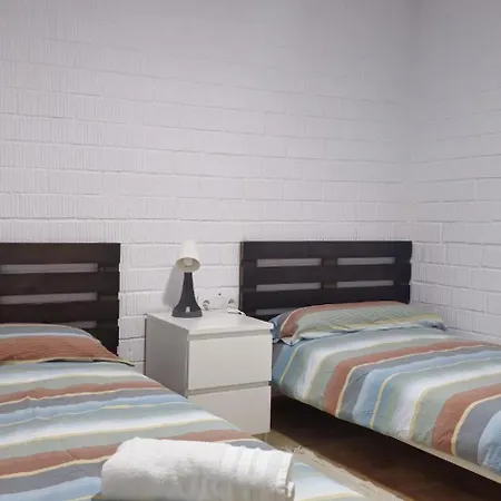 Casa Gil - Al * Valenca